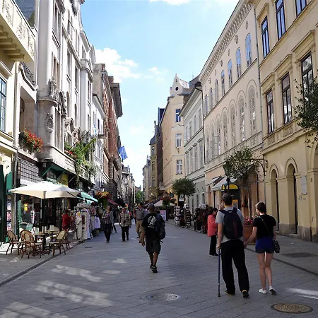 Vaci Haris Fashion Apartman * Budapest