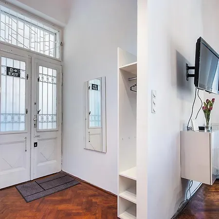 Vaci Haris Fashion Apartman Apartment